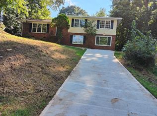 635 Heathmoor Pl, Decatur, GA 30032