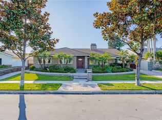 1623 Tradewinds Ln, Newport Beach, CA 92660