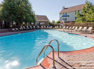 45172 Gayton Ter APT 203, Ashburn, VA 20147