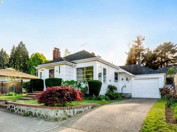8025 N Fenwick Ave, Portland, OR 97217