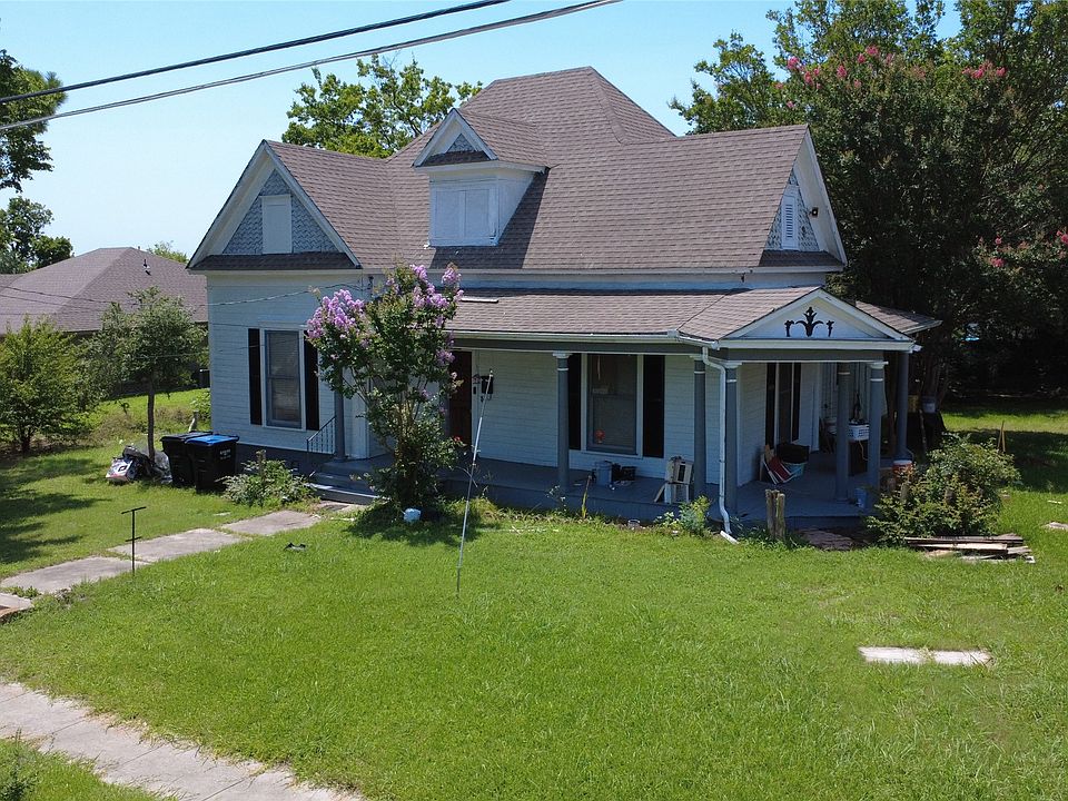 1st image of 2213 Church St