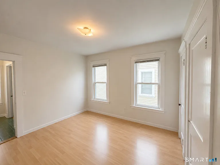 122 Atwater St — Photo 7