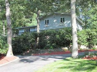 40 Springdale Dr, Kingston, RI 02881