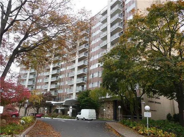 30 Woodland St APT 4A, Hartford, CT 06105