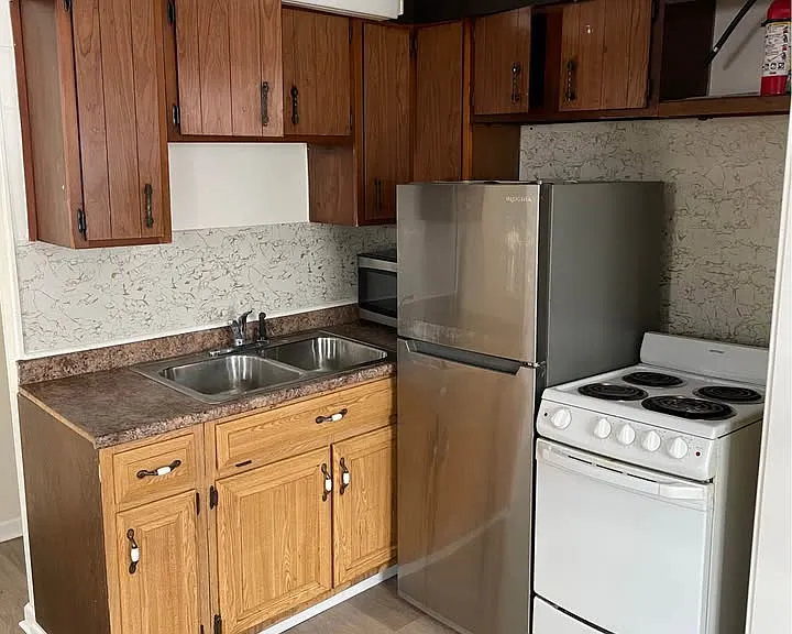 925 Butternut St #1 — Photo 9