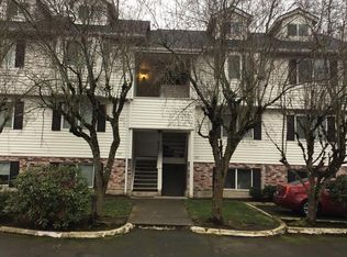 855 4th Ave N APT 102, Kent, WA 98032