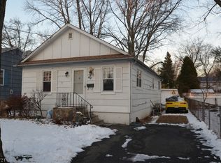 42 Camden Rd, Parsippany, NJ 07054