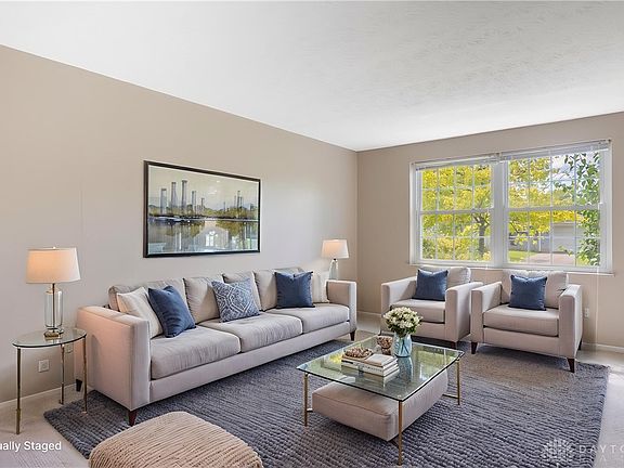 3rd image of 7072 Cliffstone Dr