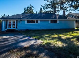 919 Diane Ave, Oak Harbor, WA 98277