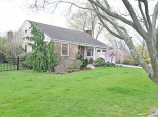 828 Narragansett Pkwy, Warwick, RI 02888