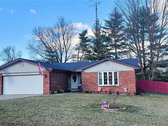 2nd image of 303 Golf Ridge Lane