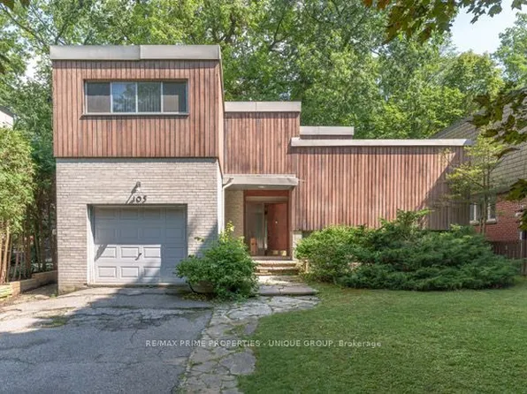 105 Park Rd, Toronto, ON M4W 2N8