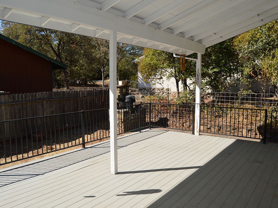 2nd image of 2430 Cottage Dr
