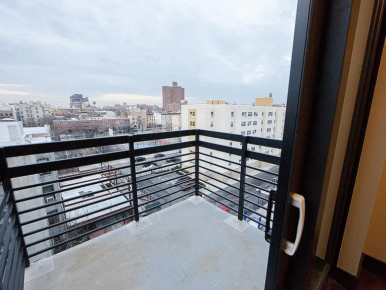 867 Dekalb Ave #4A — Photo 5