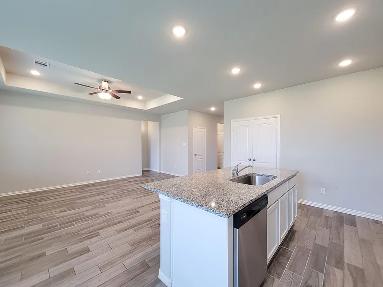 31419 Horseshoe Meadow Bnd — Photo 9