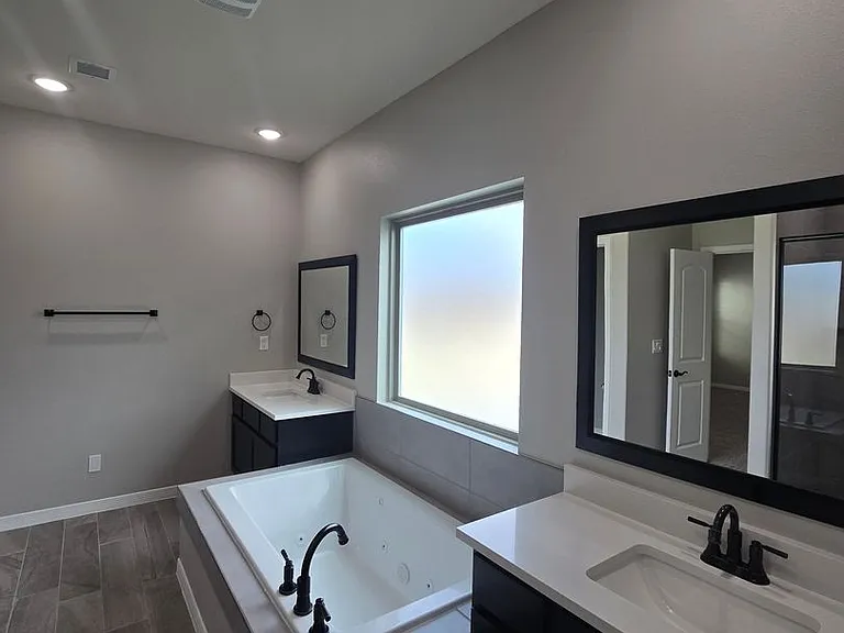 14841 Jack White Ave — Photo 31