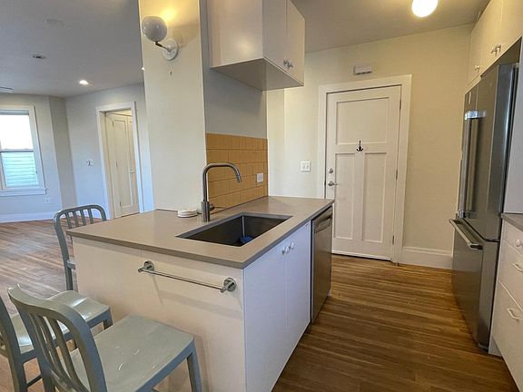 4th image of 536 Beach 72 St #1