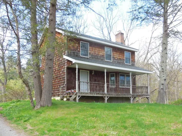 617 Burlingham Road, Bloomingburg, NY 12721