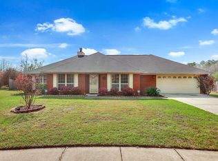 306 Camden Ct, Hinesville, GA 31313