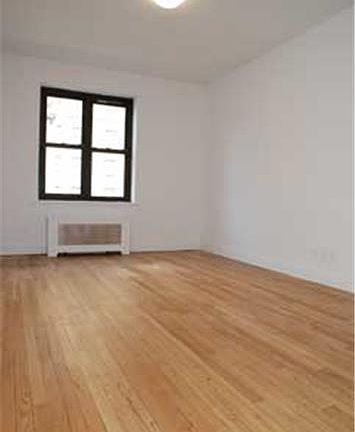 3rd image of 312-320 W 23rd St #4J
