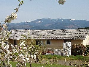 Entry side; Mt. View