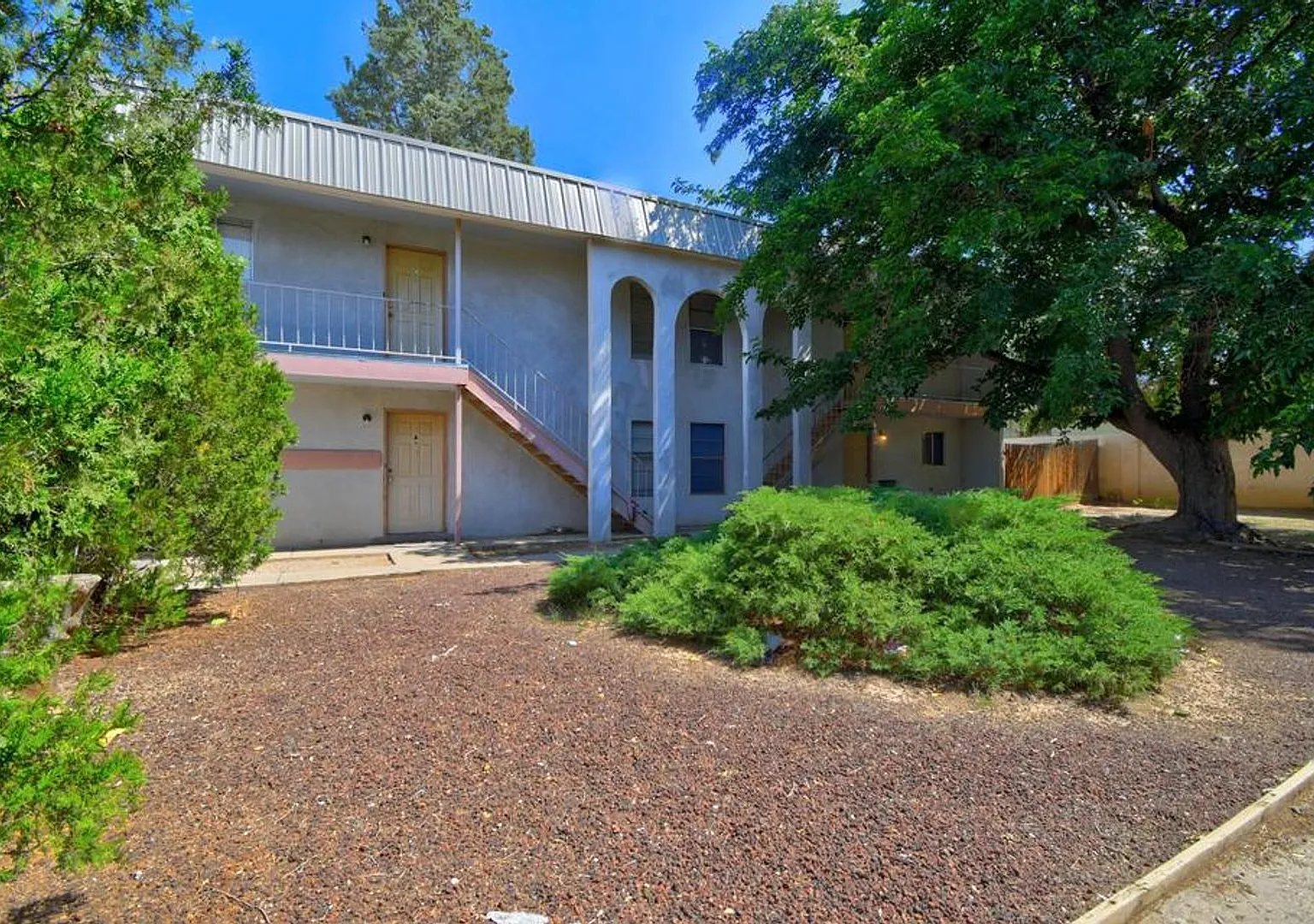 1816 Mary Ellen St NE — Photo 1