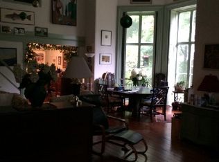 25 Greenough Pl APT 1, Newport, RI 02840