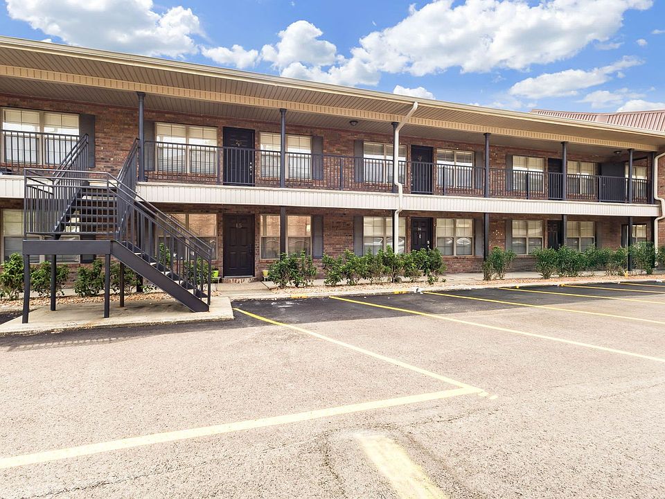 1st image of 112 Hillside Dr APT 26