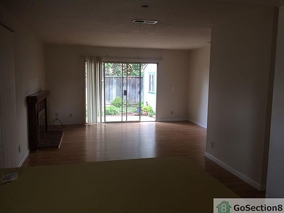 3rd image of 1255 Branham Ln #1