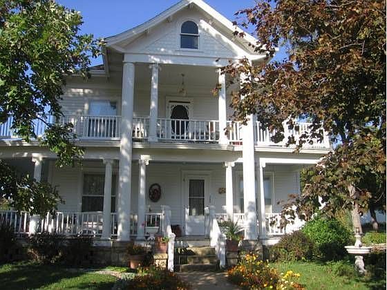 1st image of 705 Logan Ave