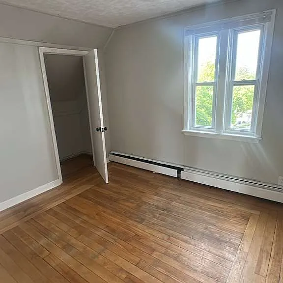 8 Epworth Ave #2 — Photo 10