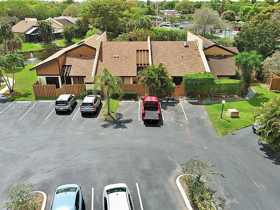 4th image of 3812 NW 77th Ave