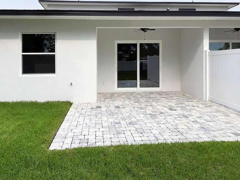 1156 Windjammer Dr — Photo 27