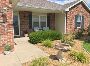 1406 Gregory Ln, Fulton, MO 65251