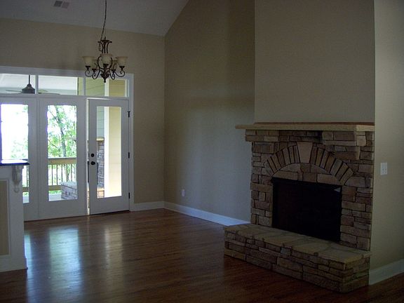 Open Room looking to back