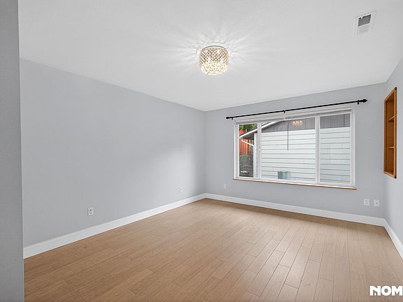 Bedroom #1