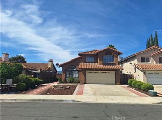 25077 Via Las Lomas, Murrieta, CA 92562