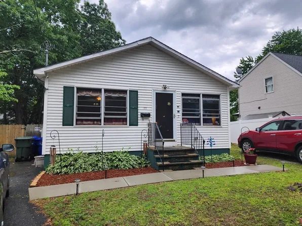 110 Lorimer St, Springfield, MA 01151