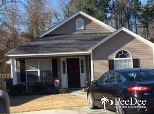641 Red Tip Cir, Florence, SC 29505