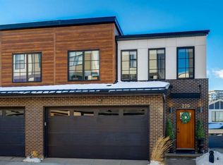 7820 E Spring Willow Dr SW #229, Calgary, AB T3H6E1