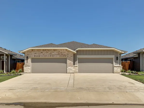 657 Blackland Dr, Venus, TX