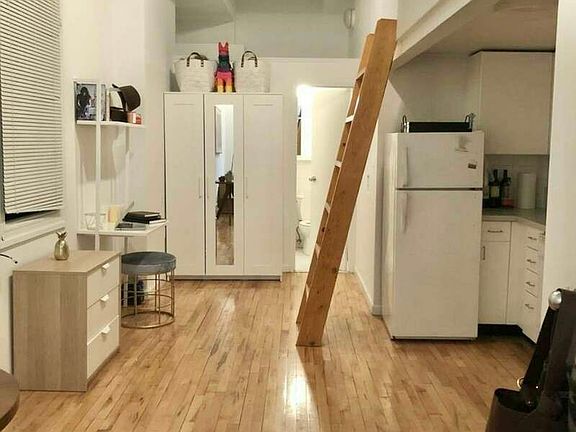 5th image of 287 E 4th St APT 1f