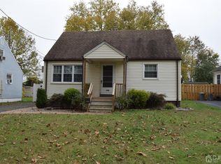 728 Voorhees Ave, Middlesex, NJ 08846