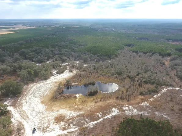 822 SW Cherokee Rd, Mayo, FL 32066