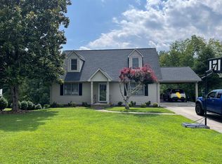 2236 Windridge Ct, Danville, VA 24540