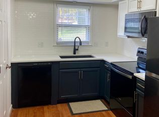 3921 Colony Crossing Dr, Charlotte, NC 28226