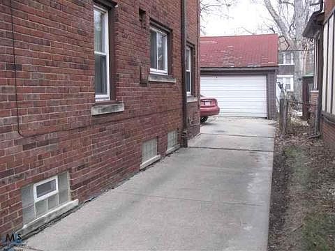4th image of 9995 W Outer Dr