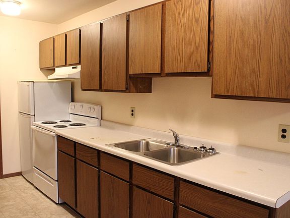 5th image of 616 Squire Dr #2C