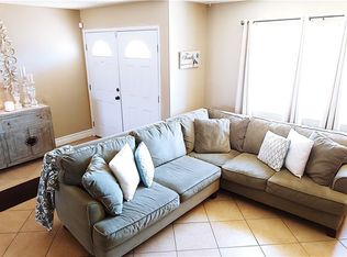 21250 Balsa St, Apple Valley, CA 92308