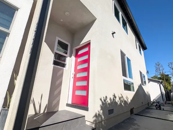 6332 Mary Ellen Ave, Van Nuys, CA 91401